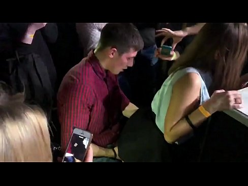 ❤️ Tunay na sex sa isang Russian nightclub. Ang 18-taong-gulang na batang babae na Ruso sa anus at puki ay nakipagkamay sa isang nightclub ❤️❌ Fuck video sa porn tl.it-com.top ❌❤